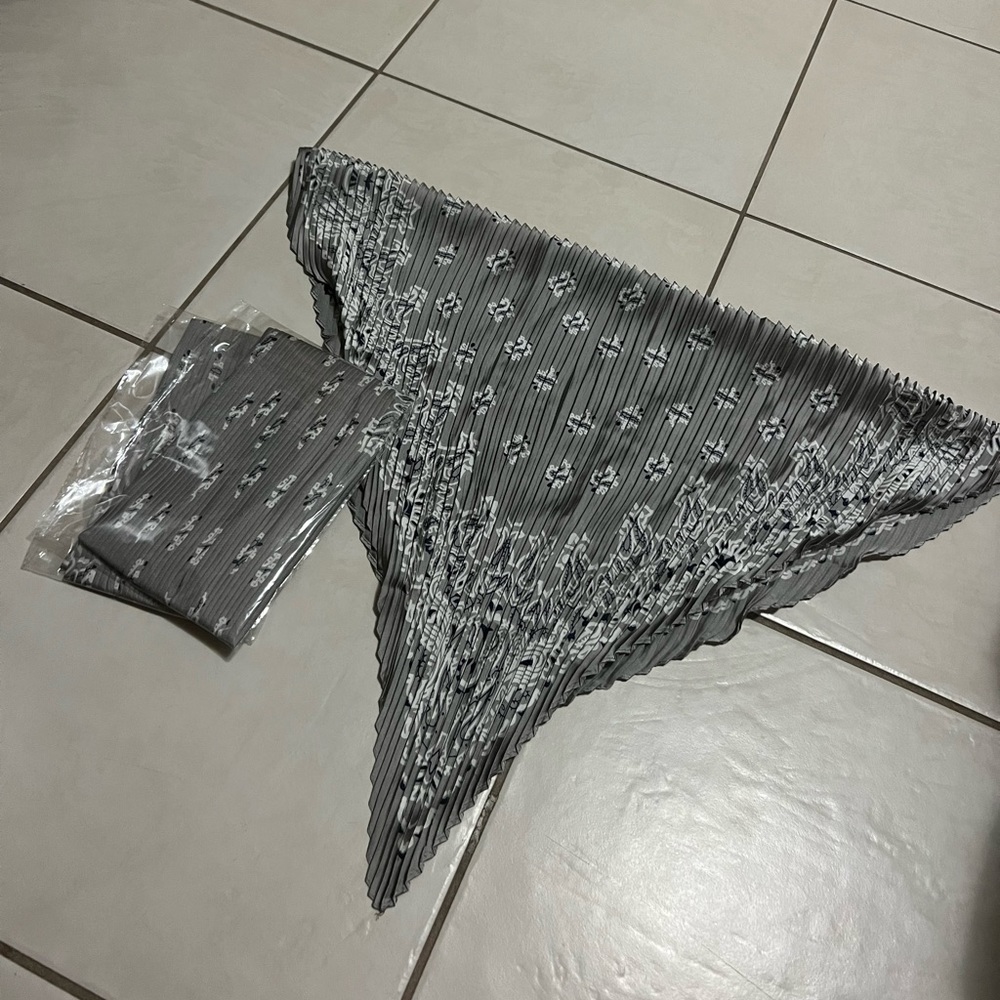 Gray Bandana